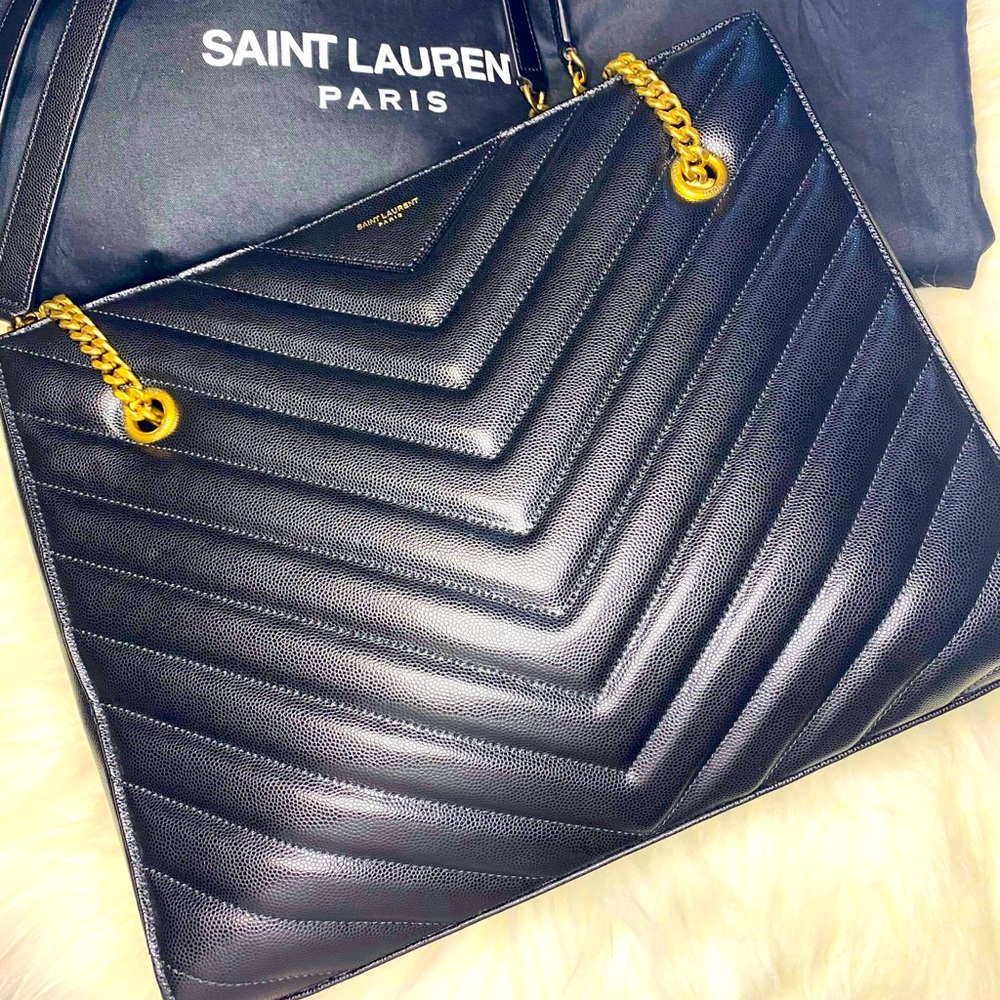 YSL M Tribeca Tote  
Comes with dust bag